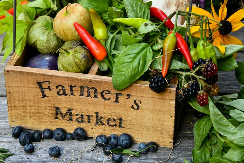 farmer's market box